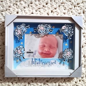 Baby Picture Frame NWT lil' dreamer